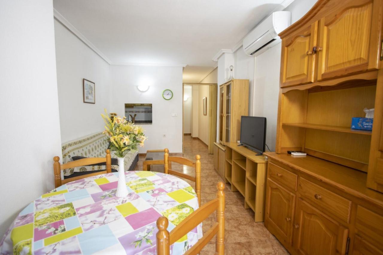 Apartament Alegria Id40 Torrevieja Zewnętrze zdjęcie